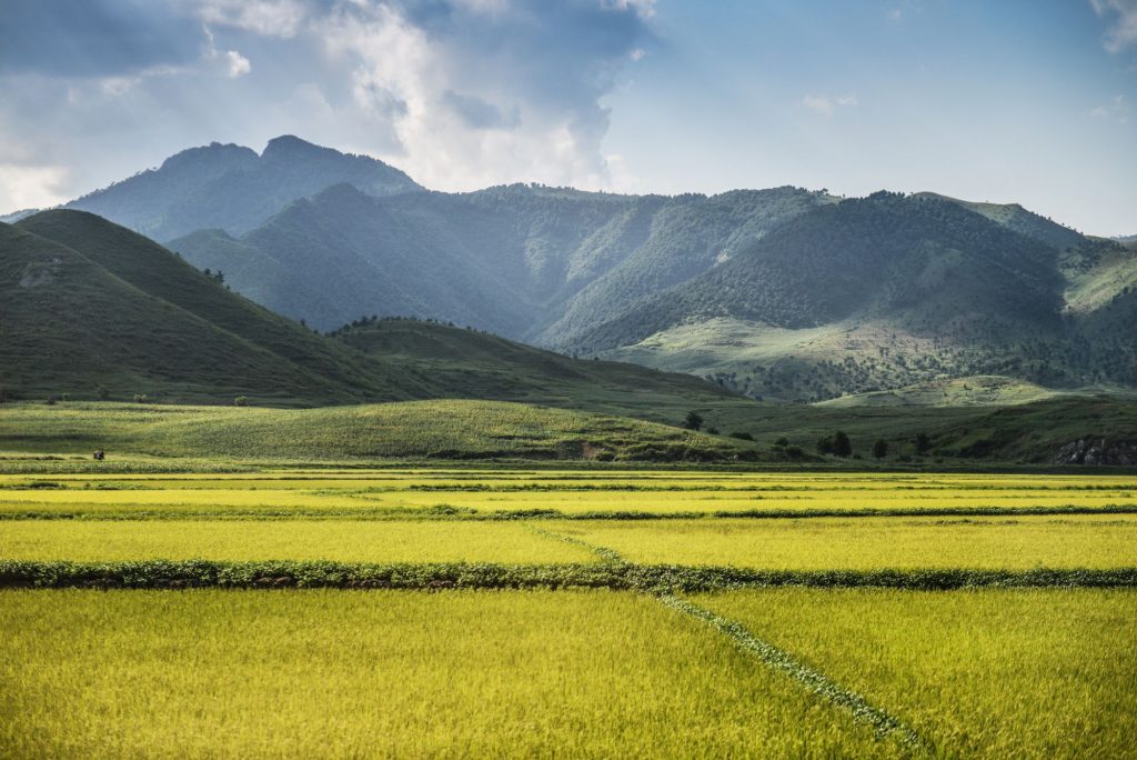 View-from-North-Korea-train-1-1024x684